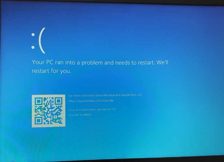 Blue Screen with restarting problem ststes stopcode:0x000021a